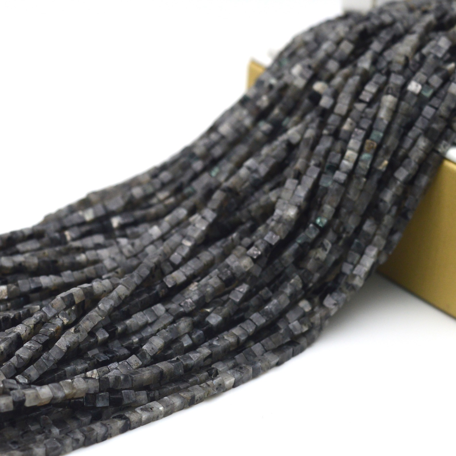 Jewelry Making Store - 2mm 4mm Natürliche Grau Labradorit Platz