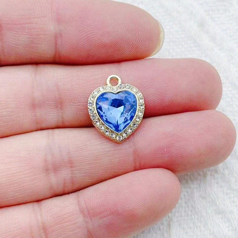 10 Stück herzförmige, mit bunt – Jewelry Making Bewertung und Preis