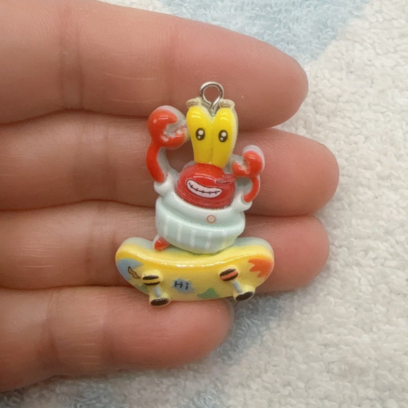 10 Stück Cartoon-Harzanhänger, – Jewelry Making Bewertung und Preis